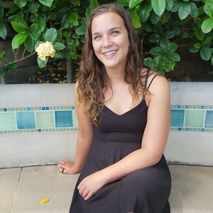 Meet your Posher, Camille